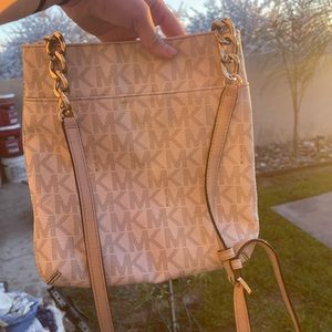 Micheal Kors bag